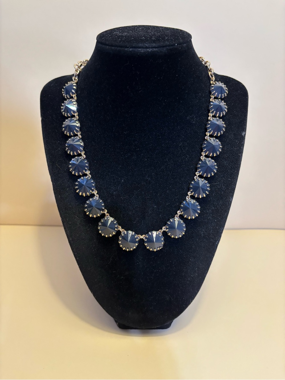J.Crew Venus Flytrap Midnight Blue Necklace 18”+2.5”